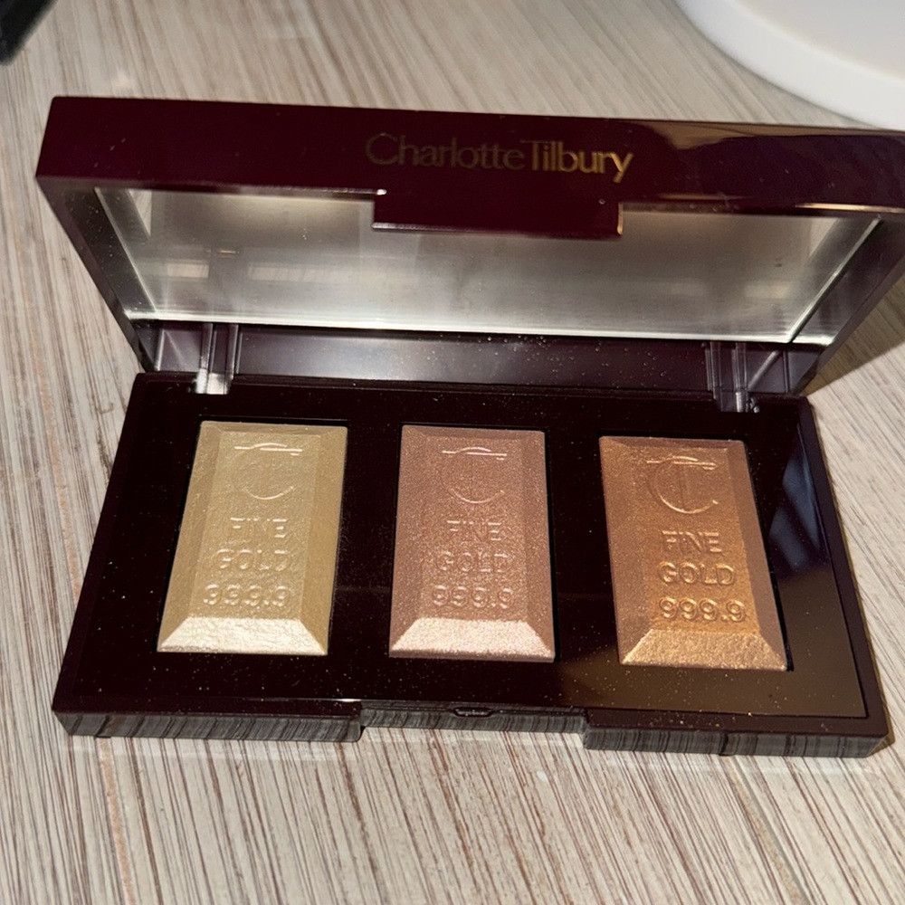 Charlotte tilbury bar of gold